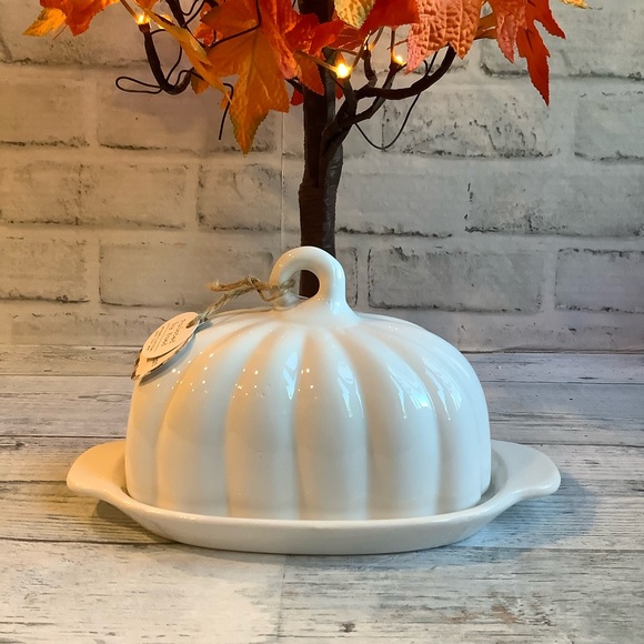 AZZURE HOME Fall Harvest Pumpkin Butter Dish - Picture 3 of 7